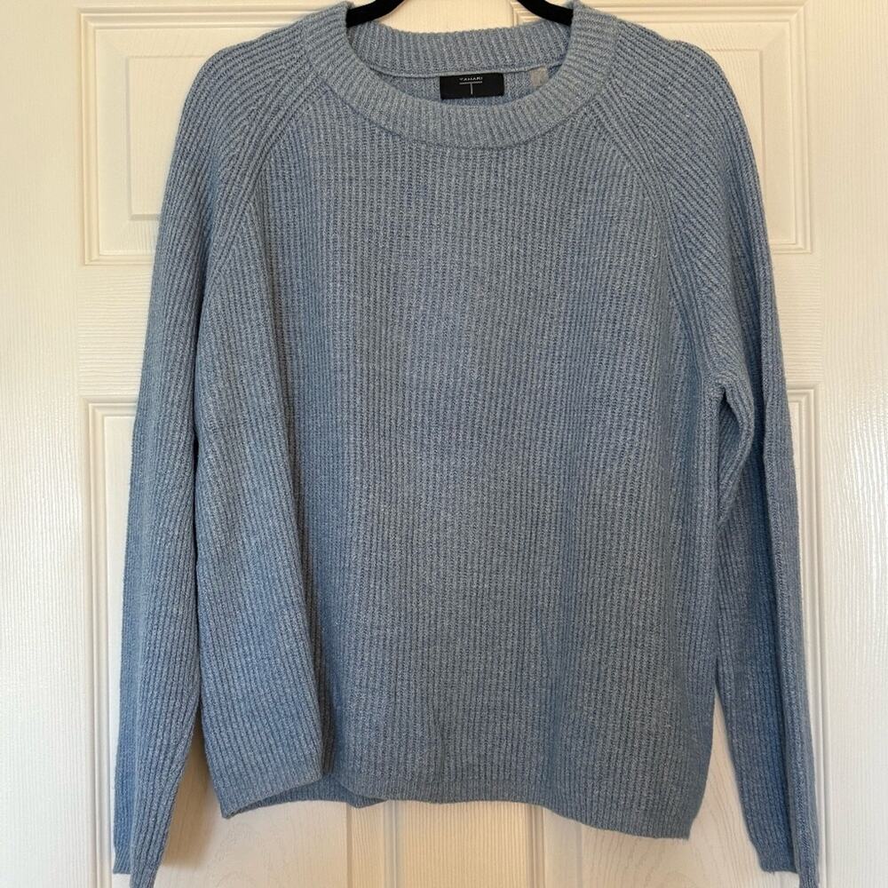 Tahari Blue Pullover Sweater (Size L) 084
